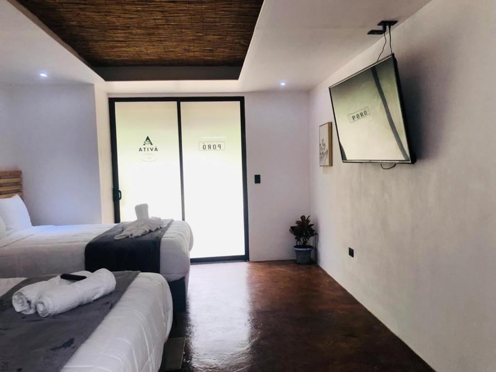 Avita Lodge Quesada  Экстерьер фото